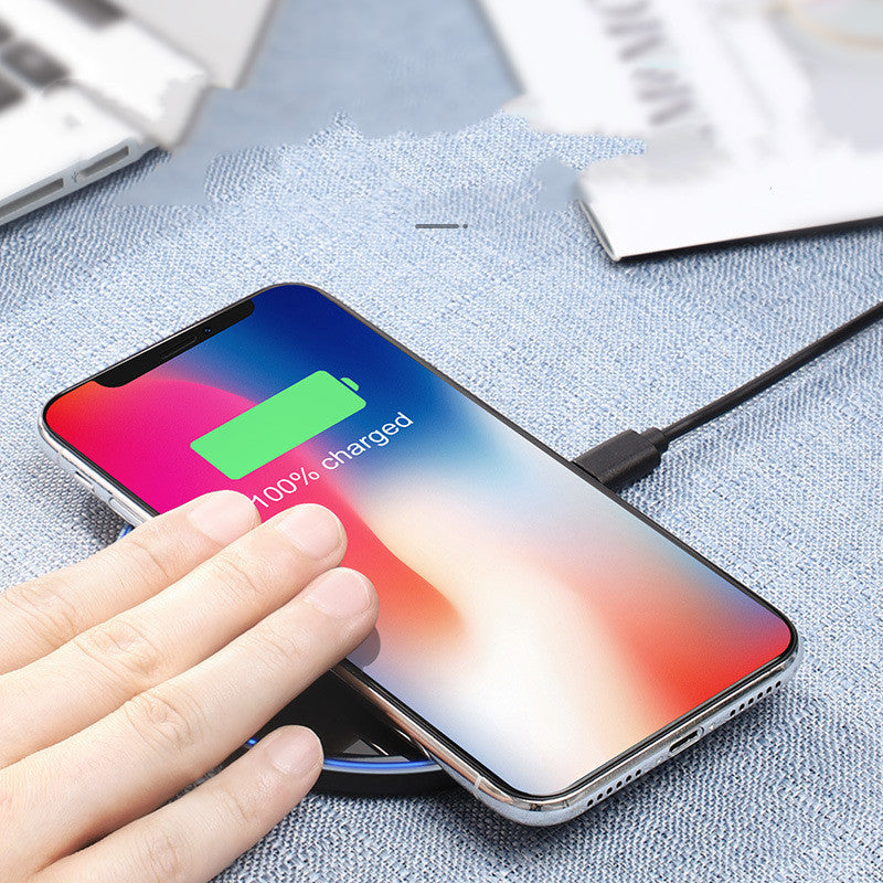 Cargador Inalámbrico 10W Diseño con Espejo, Carga Rápida y Compatibilidad Universal