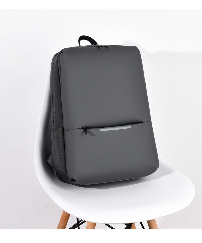 Mochila de Negocios Millet – Gran Capacidad y Estilo Moderno