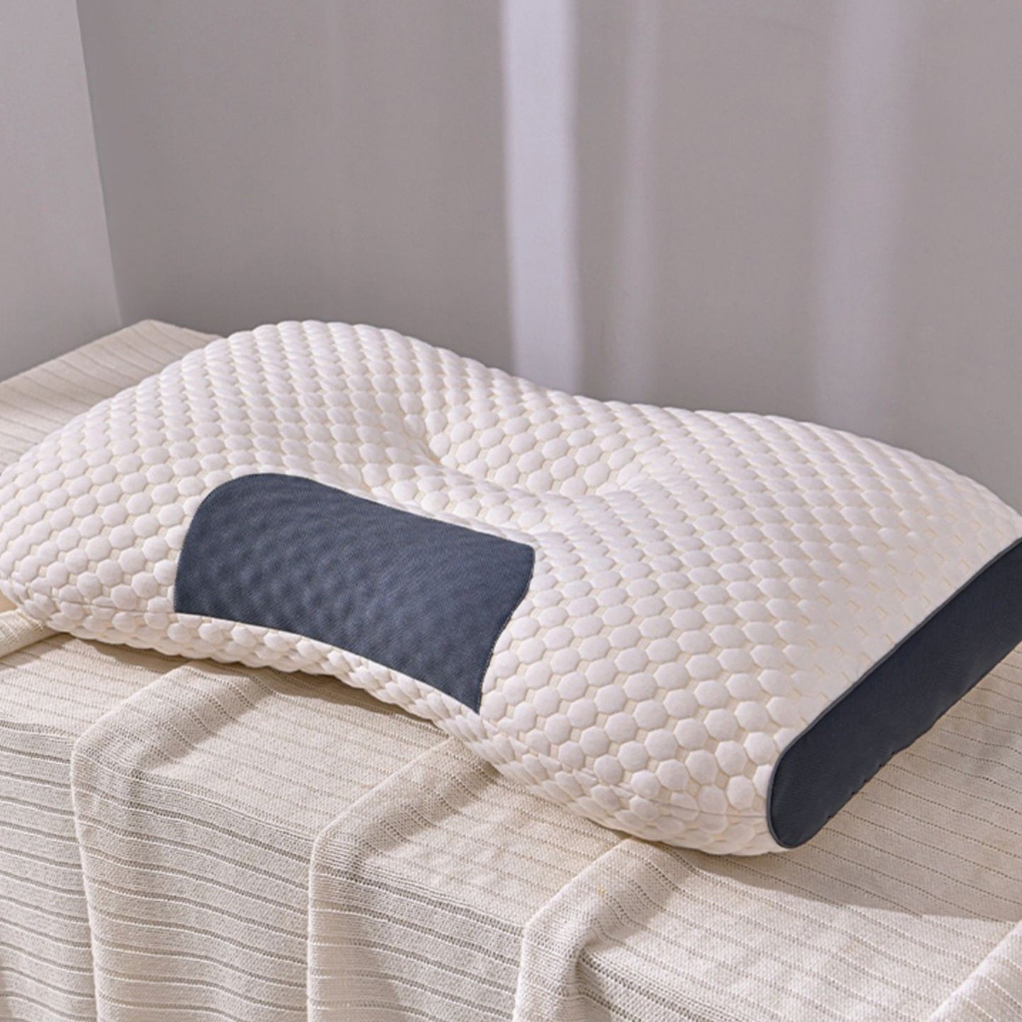 Almohada de Masaje SPA con Protección Cervical – Lavable y Diseño Compacto