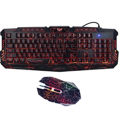 Teclado Gaming J10  Retroiluminación Tricolor, Cable USB y Diseño Ergonómico